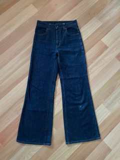 (Category: ) located in . Submitted by arjuna16 (Listing ID 1370944095, Image 1). Description: .