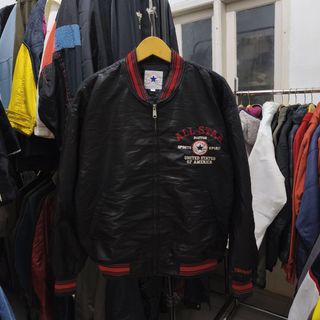 (Kategori: ) berada di . Dikirim oleh its_thriftshop (ID iklan 1370838426, Gambar 1). Deskripsi: .
