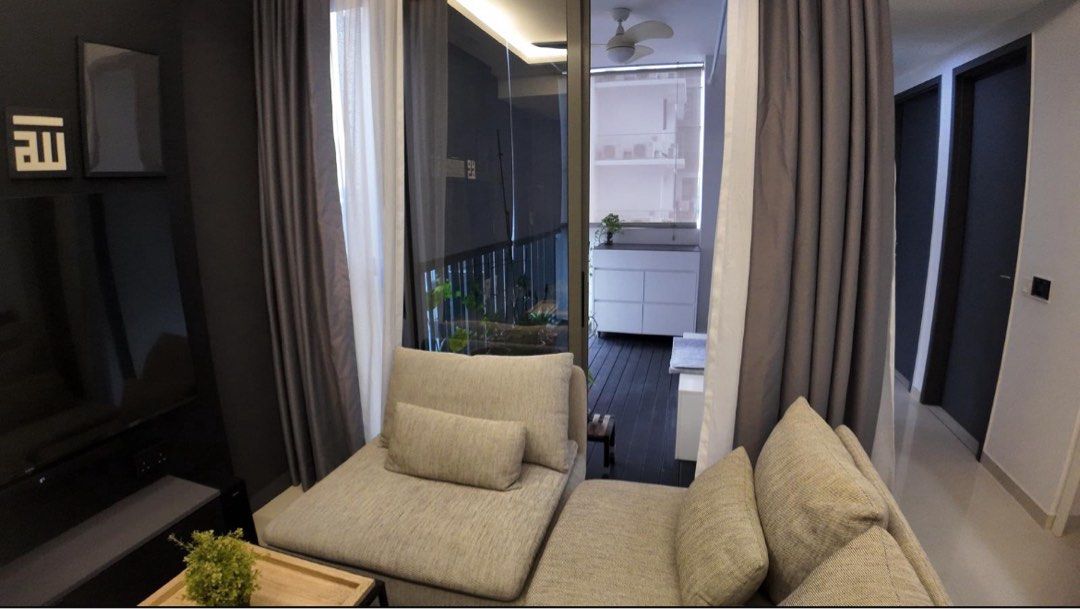 Vue 8 Residence Condo 2 bedder, 2 baths62863073327489111