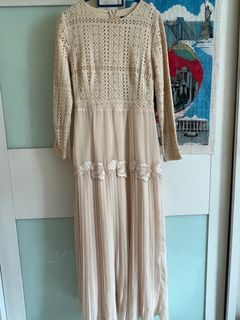 (Category: ) located in . Submitted by junkclosets (Listing ID 1370868042, Image 1). Description: .