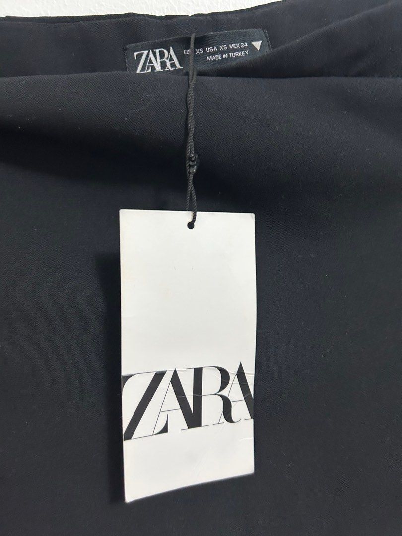 Zara Skort (Category: Skirts) located in Manila. Submitted by undergrace (Listing ID 1370954702, Image 3). Description: .