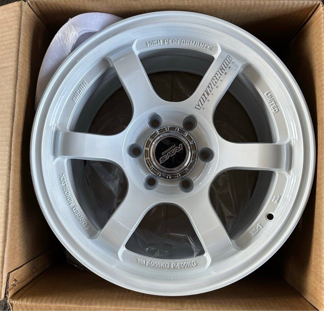 18” TE37 Rays White design code STW685 Mags 6Holes pcd 139 Brandnew (Category: Mags and Tires) located in Quezon City. Submitted by mindanaotyrehaus (Listing ID 1370936518, Image 3). Description: 4pcs 18” TE37 Rays Design code STW685 White mags Brandnew 6 Holes pcd 139 x9 width /offset 0 sold as set 4Pcs for 30,000 pesos mags only *price may change without prior notice *txt or call us to check availability * fix price * Cash transaction/ GCash/ P