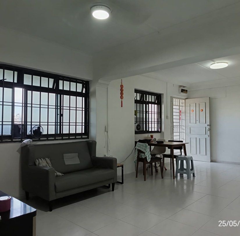 1 Pine Close62853065259010111