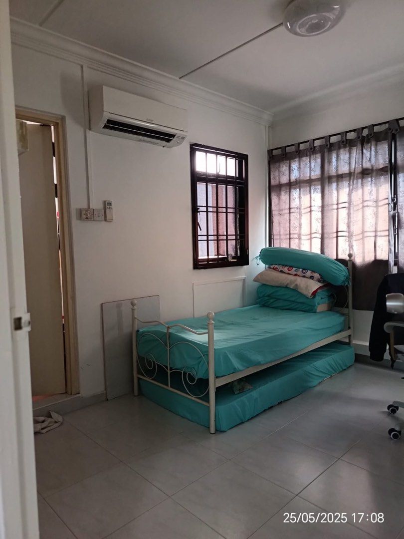 1 Pine Close62853065259010114