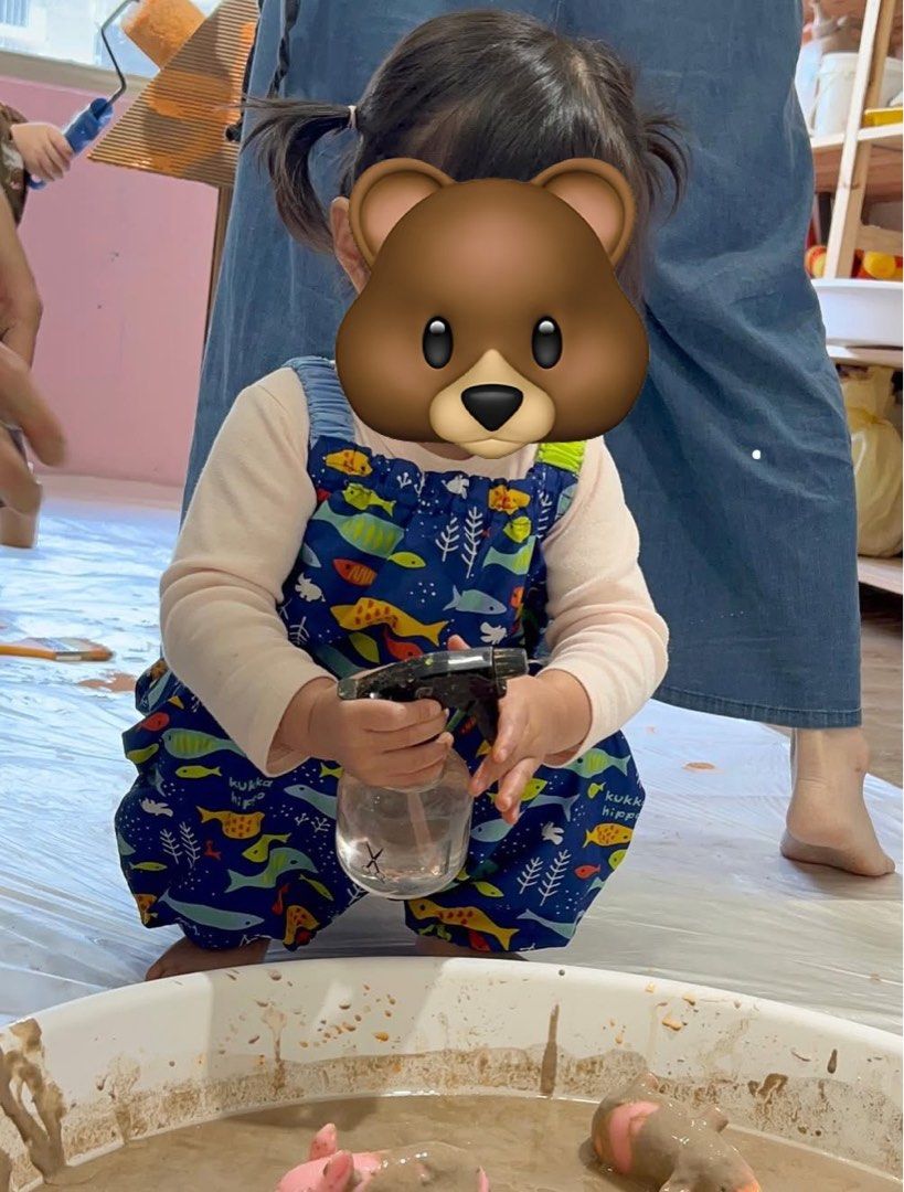 由 joannshu (刊登 ID 1371067020，圖片 3) 提交，位於 台中市 (Taichung) 的 日本 kukka hippo 兒童防髒防水畫畫衣 (類別：嬰兒及兒童流行時尚)，說明：90公分可穿，男女皆可穿 蝦X買650-699元。