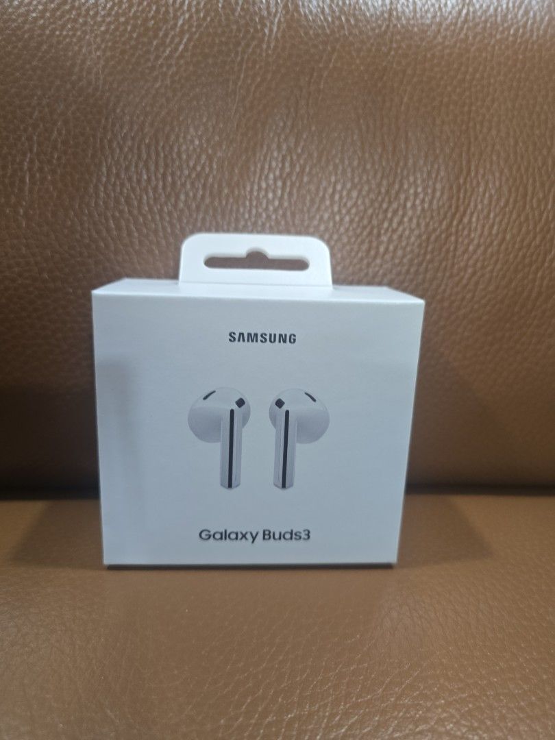 🚀 🔥 BRAND NEW Galaxy Buds 3 - SEALED & UNBOXED 🔥*🚀 (Category: Earphones) located in Singapore. Submitted by artfan (Listing ID 1371100757, Image 1). Description: 🚀 🔥 BRAND NEW Galaxy Buds 3 - SEALED & UNBOXED 🔥*🚀 Looking for premium sound quality at an unbeatable price? This is the deal you’ve been waiting for! 🎧✨ ✅ Brand New, Factory-Sealed – Never opened, never used! ✅ Official Warranty Until April 2026 – Peace of mind guaranteed. ✅ Ma