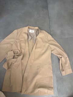 （分類：）位於 。 由 lowsiu 提交（商品編號 1371069125，圖片 1）。簡介： 。