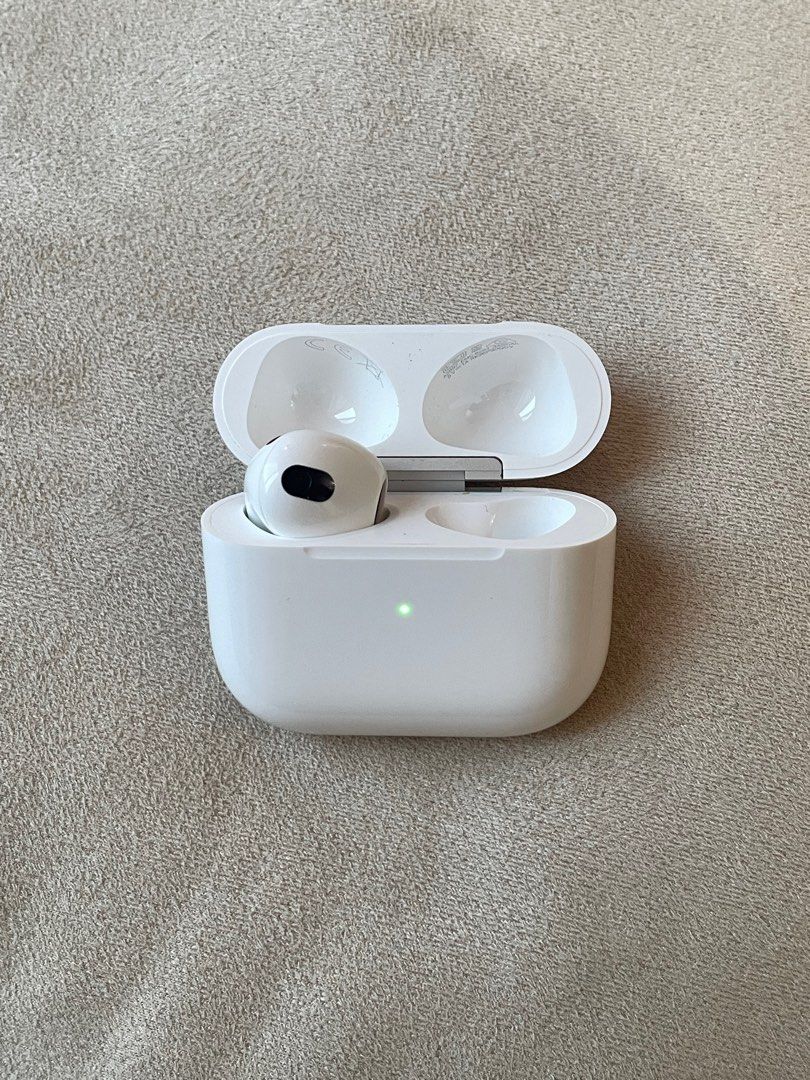 Apple Airpods 3 - Case and Left Ear Only (Category: Earphones) located in Cabuyao City. Submitted by luvksys (Listing ID 1371014589, Image 1). Description: 🫧𓇼𓏲 Apple Airpods 3 - Case and Left Ear only ₊˚⊹♡ 🎀 details: ༘⋆ Original Airpods!!! came with my laptop when bought directly in Apple website ༘⋆ Bought last October 2023, used until Dec 2023 only ༘⋆ Lost the right airpod in Hongkong 💭 specs: ༘⋆ body condition: 10/10 — like new! comes with