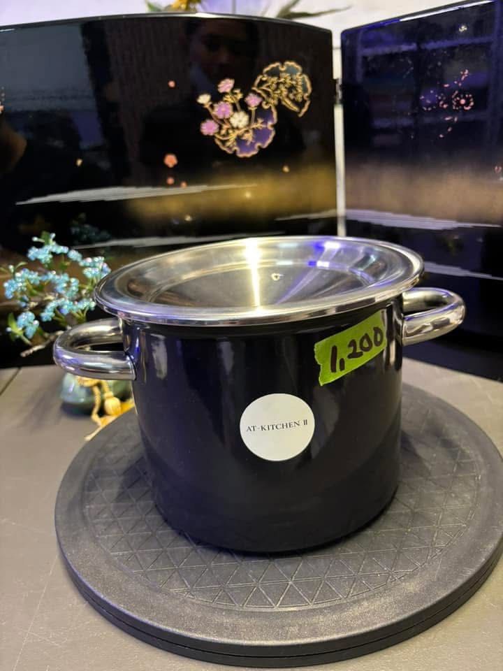 Enamel Deep Casserole 18cm 3.6 liters (Category: Cookware & Accessories) located in Antipolo. Submitted by queens.collections (Listing ID 1371155769, Image 2). Description: .