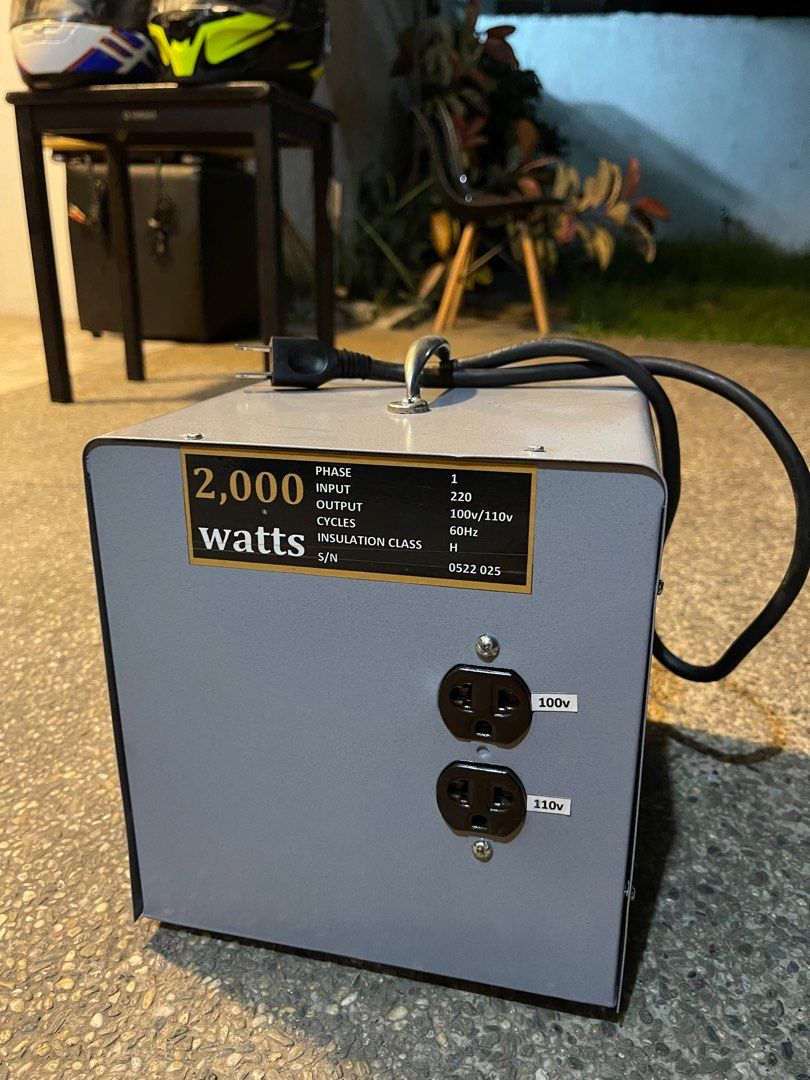 Authentic Rare 2000 watts step-down transformer, design to convert 220v input to 100v & 110v (Category: Electrical, Adaptors & Sockets) located in Muntinlupa City. Submitted by iriedays (Listing ID 1371149729, Image 1). Description: Authentic Rare 2000 watts step-down transformer, design to convert 220v input to 100v & 110v P5,000 only! Legit dm thank you! meet up muntinlupa or can do grab & lalamove.