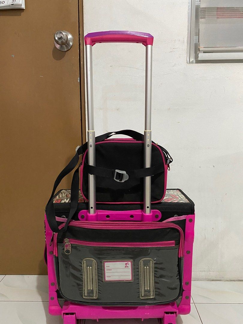 Barbie Trolley Bag (Category: Strollers) located in Quezon City. Submitted by ziaianana (Listing ID 1371130144, Image 2). Description: Can Negotiate on price Details: 7k+ og price Only used for one school year Complete accessories Bag cover needs a wash & has a name May patungan ng paa & can sit on it Very spacious ang loob Dm me for more details.