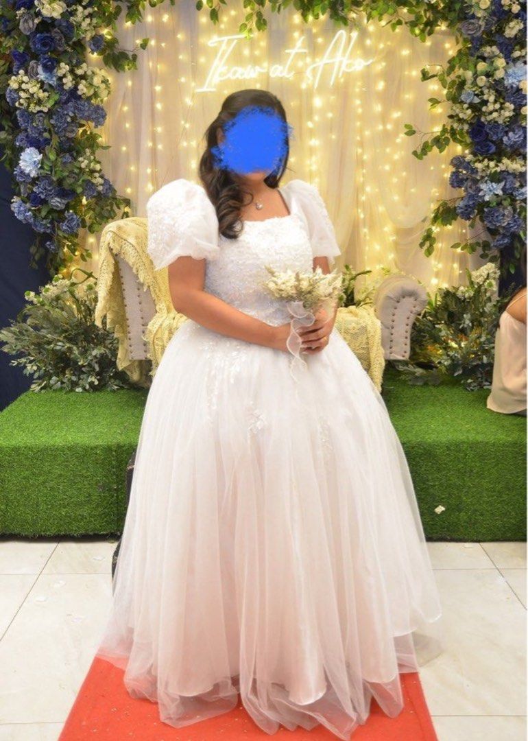 Take All BEADED WEDDING GOWN and others (Category: Evening dresses & gowns) located in Cebu City. Submitted by gmladz (Listing ID 1371096101, Image 2). Description: PRELOVED BEADED WEDDING GOWN, WEDDING ESSENTIALS and OTHER WEDDING STUFFS. All are in a very good condition and well maintained. RFS: Served its purpose and no storage too. Wedding Gown puffed sleeves Gown Details: - Can fit up to Medium to XL Size: Bust: 36-39 Waist: 35-37 Bride’s he
