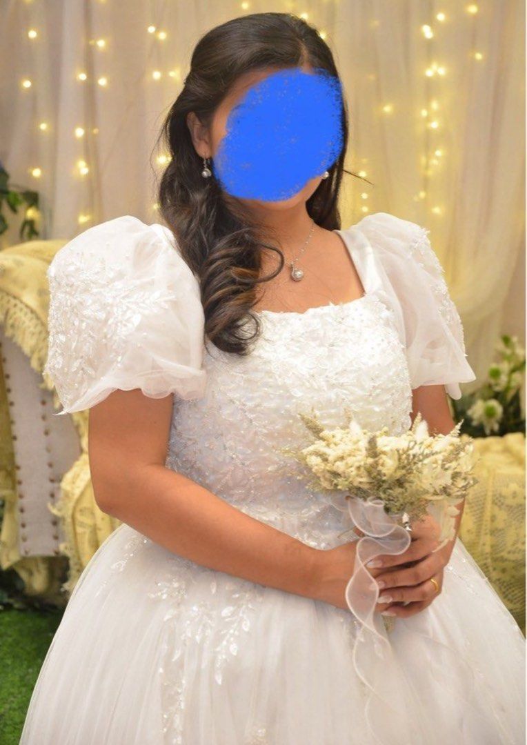 Take All BEADED WEDDING GOWN and others (Category: Evening dresses & gowns) located in Cebu City. Submitted by gmladz (Listing ID 1371096101, Image 3). Description: PRELOVED BEADED WEDDING GOWN, WEDDING ESSENTIALS and OTHER WEDDING STUFFS. All are in a very good condition and well maintained. RFS: Served its purpose and no storage too. Wedding Gown puffed sleeves Gown Details: - Can fit up to Medium to XL Size: Bust: 36-39 Waist: 35-37 Bride’s he