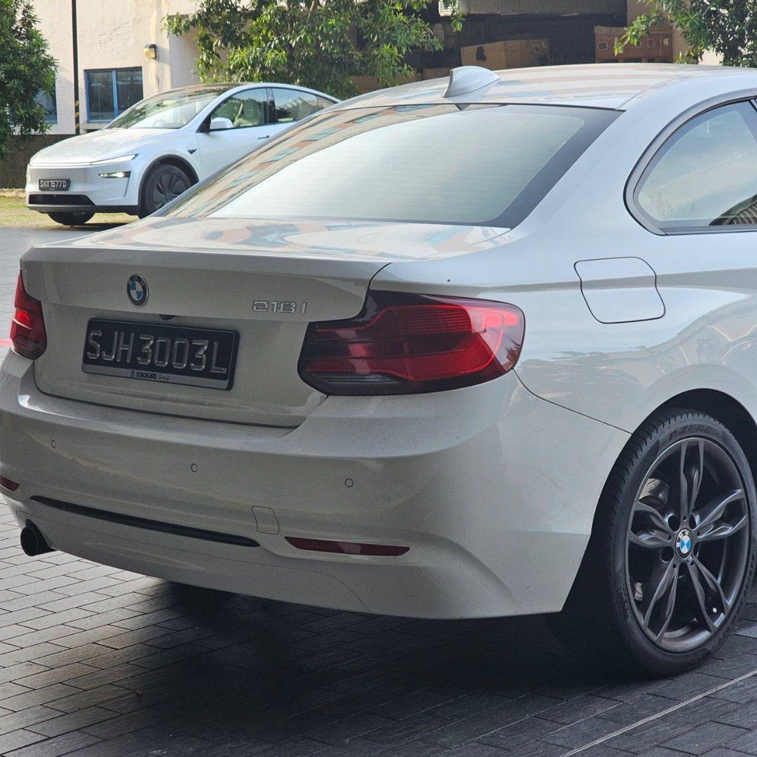 BMW 2 Series Coupe 218i (A)62885346763649112