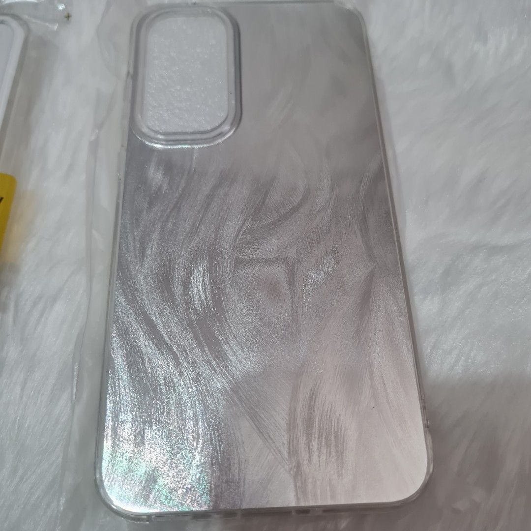 Brandnew Samsung A35 5G case set with accessory (Category: Cases & Sleeves) located in Cavite. Submitted by iammil (Listing ID 1371032641, Image 3). Description: Brand new /Never been used Samsung A35 5G cases with free keychain/ phone accessory. As is with the pictures. RFS: bought wrong variant, should be for A53 5G 😅.