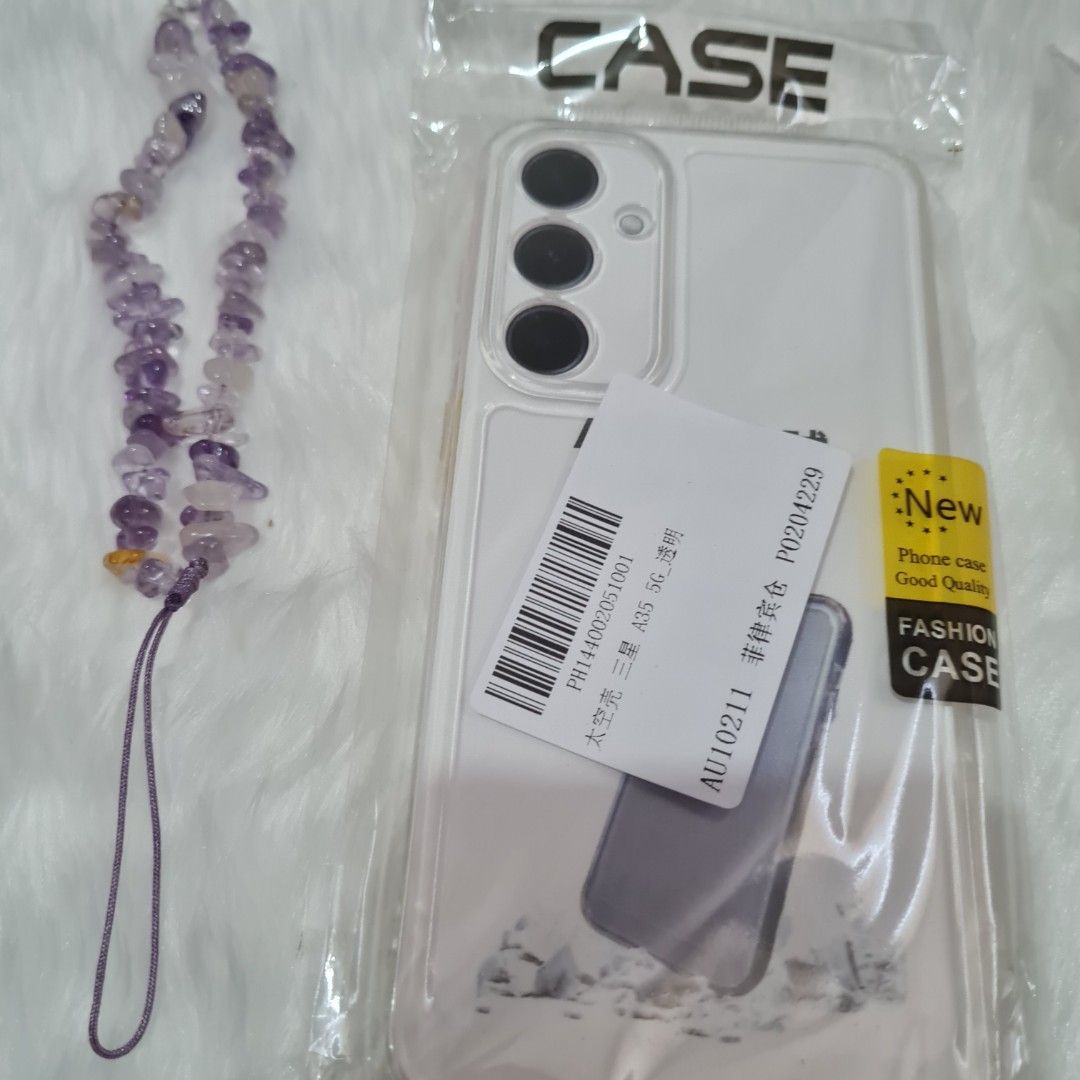 Brandnew Samsung A35 5G case set with accessory (Category: Cases & Sleeves) located in Cavite. Submitted by iammil (Listing ID 1371032641, Image 2). Description: Brand new /Never been used Samsung A35 5G cases with free keychain/ phone accessory. As is with the pictures. RFS: bought wrong variant, should be for A53 5G 😅.