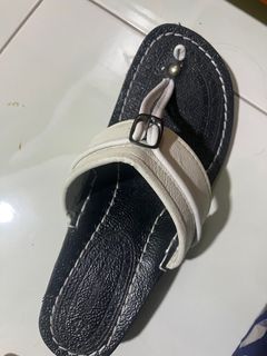 (Category: ) located in . Submitted by sakinahawi (Listing ID 1371112571, Image 1). Description: .