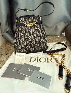 （分類：）位於 。 由 ms.dorohk 提交（商品編號 1371068312，圖片 1）。簡介： 。