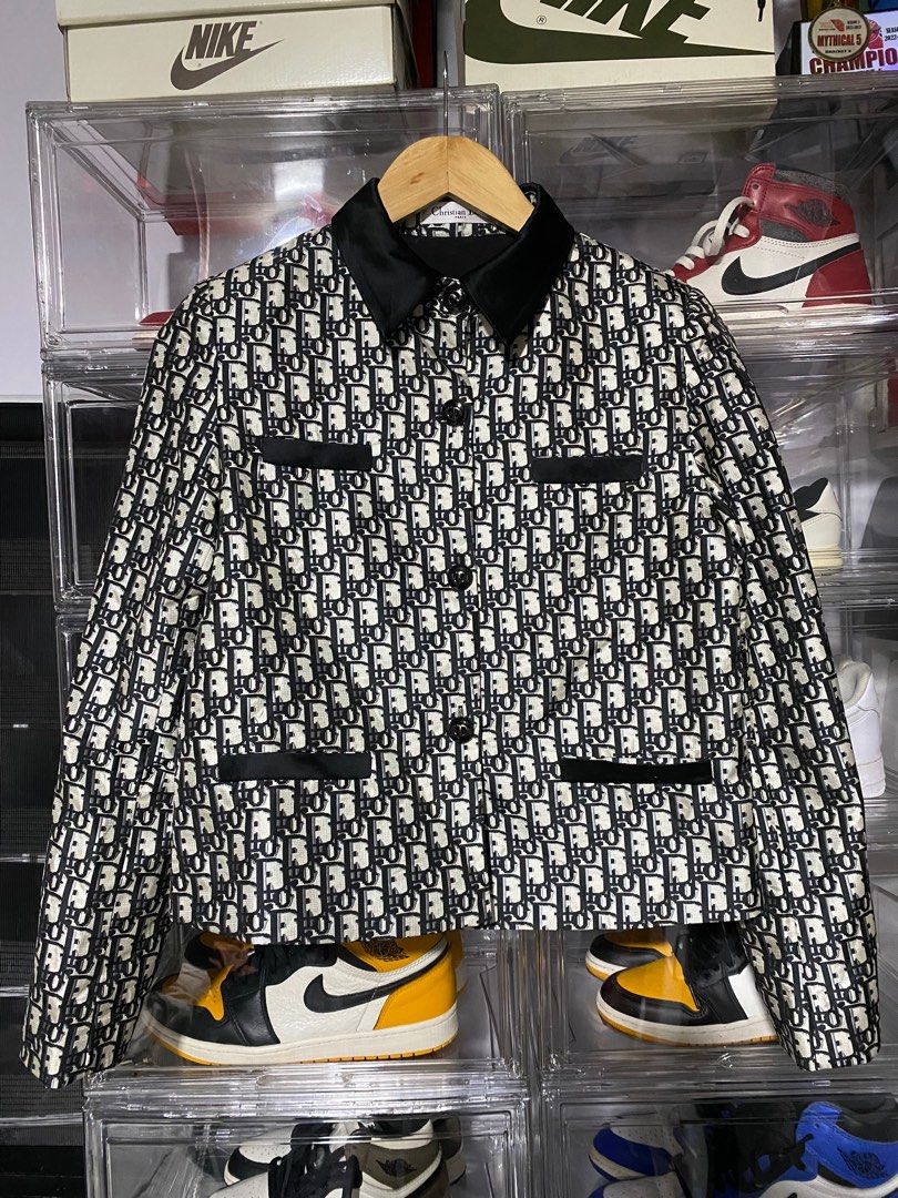 Christian dior jacket (Category: Luxury Apparel) located in Baguio. Submitted by fullroom.dgs (Listing ID 1371098787, Image 1). Description: Christian dior jacket Excellent condition Small-Medium please check photos.