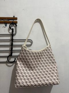 (Kategori: ) berada di . Dikirim oleh maprevstuff (ID iklan 1371095011, Gambar 1). Deskripsi: .