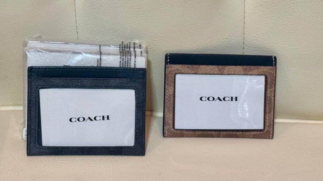 Coach Slim Card Case (Category: Luxury Bags & Wallets) located in Dasmarinas. Submitted by letssaleaway (Listing ID 1371010335, Image 2). Description: Brandnew and Original.