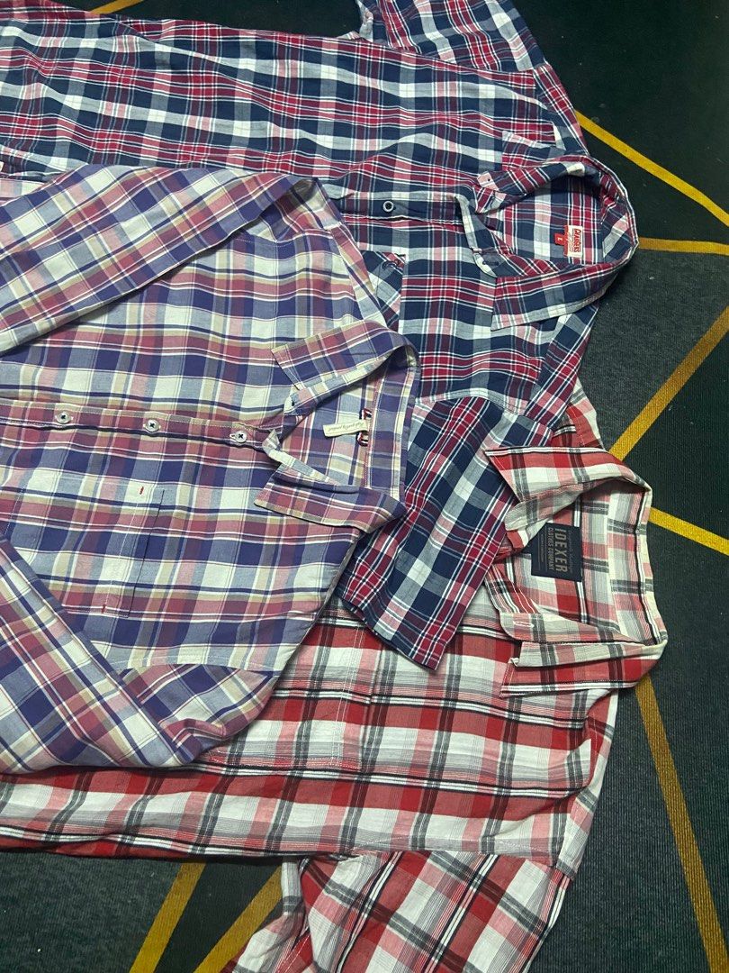 combo (Category: Formal Shirts) located in Kuala Lumpur. Submitted by ipann.thrift9 (Listing ID 1371116882, Image 3). Description: kiri - P21 L28 kanan - P22 L28 tengah - P21 L28 collar tengah colourway pudar pos semenanjung +8,Sabah&Sarawak +15 cod area bandar tun razak dan kawasan2 yg terdekat.
