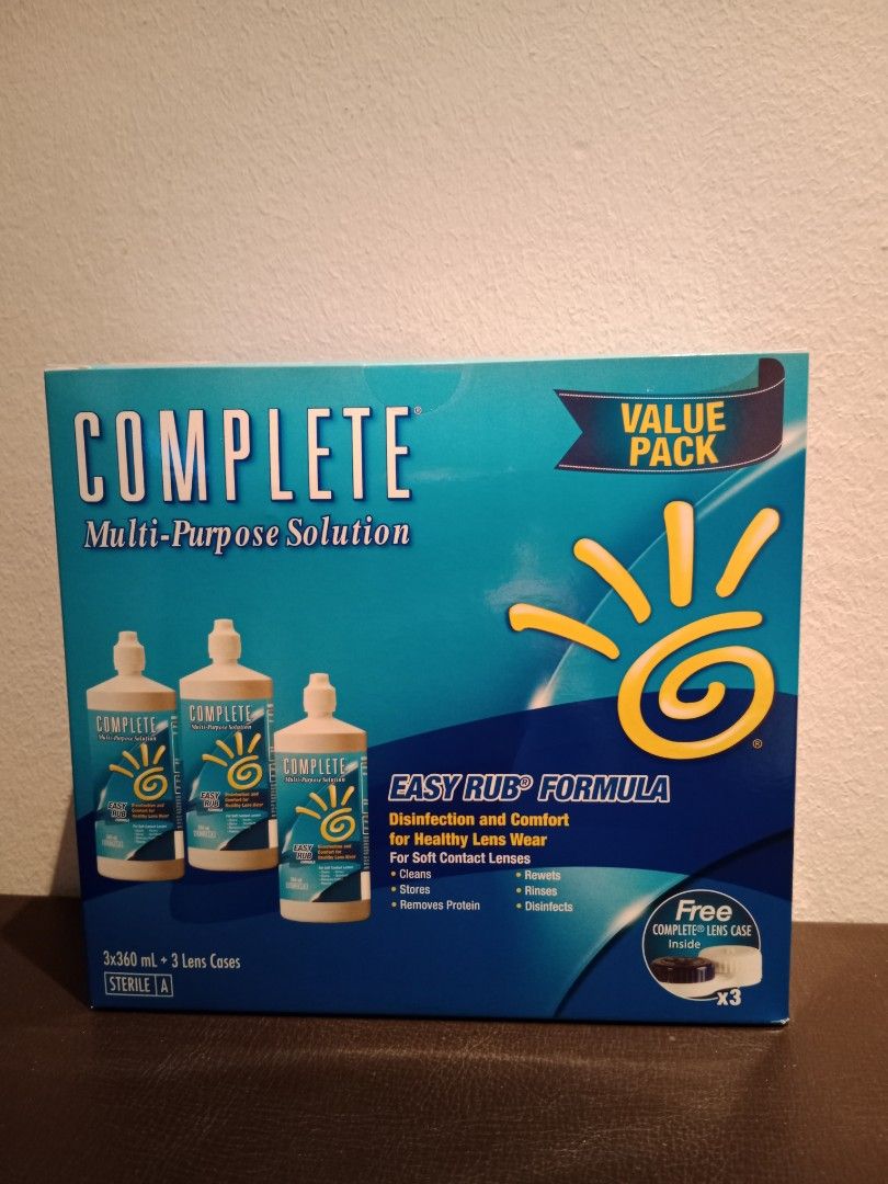 Complete Multi-Purpose Solution (Category: Vision Care) located in Singapore. Submitted by phils313 (Listing ID 1371126886, Image 1). Description: 3 x 360ml + 3 Lens cases Expiry: 2026/06.