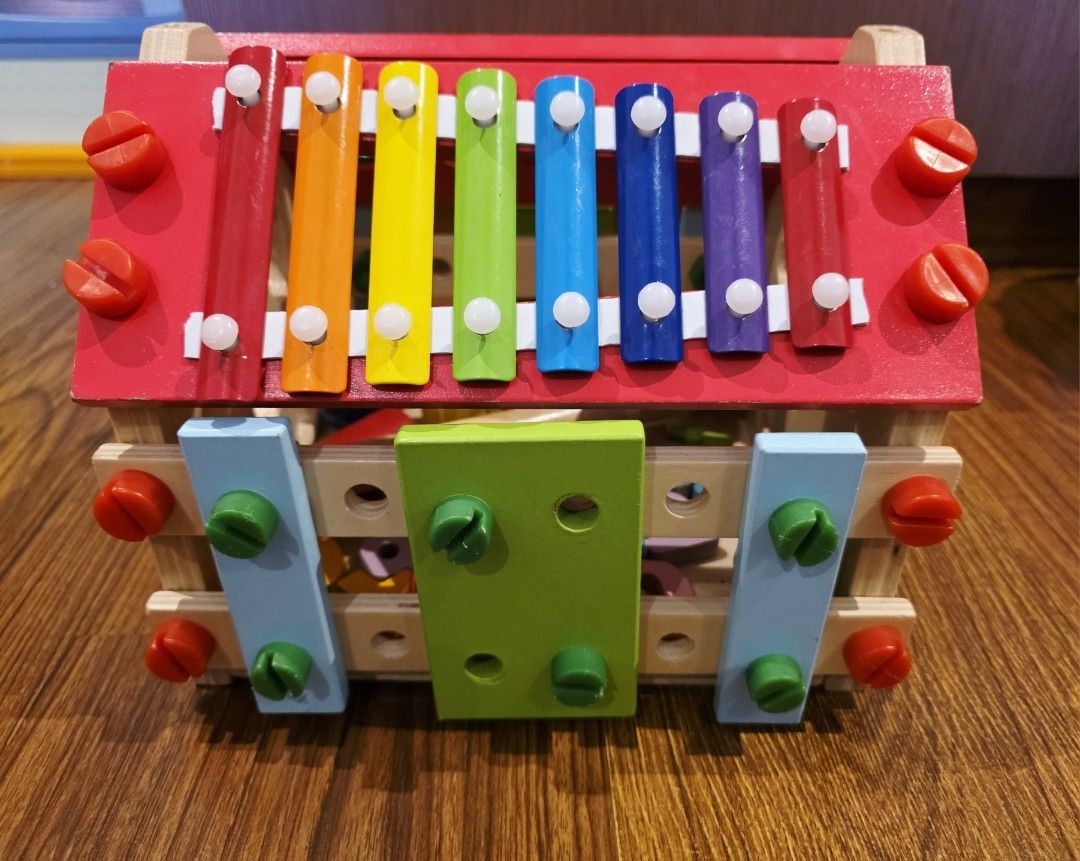 Construction Toys for Kids Leap Frog (Category: Educational & Learning Toys) located in Pasig City. Submitted by eeioo (Listing ID 1371111177, Image 3). Description: Construction Toys for Kids •Actual picture posted. •RFS: Outgrown, rarely used. • Payment via GCash, BPI, BDO, Unionbank, Cash upon pickup. •Fixed price, no last price inquiry please. •Item is available unless marked as sold. Thank you..