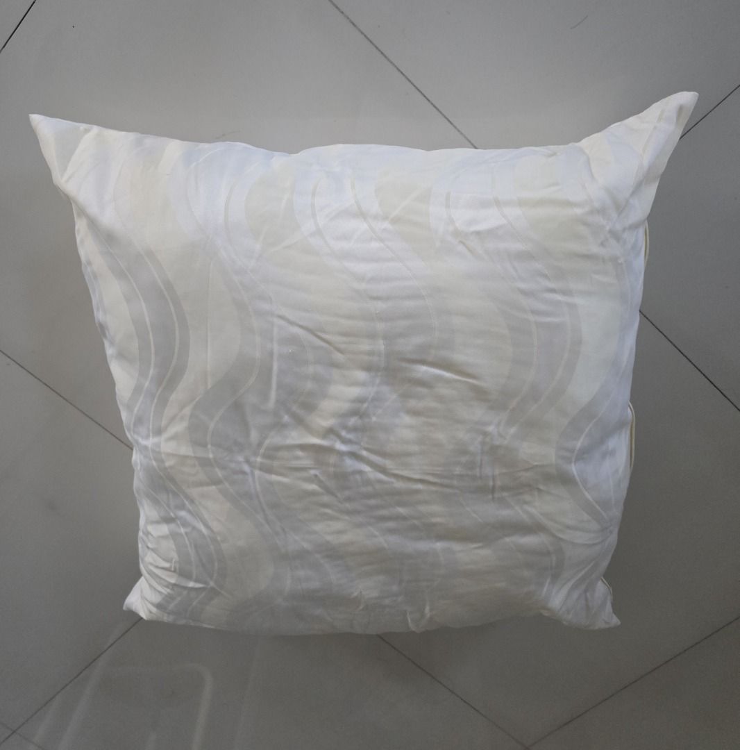Big Cushion
