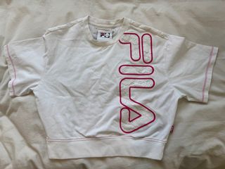 (Category: ) located in . Submitted by kewlclothes (Listing ID 1371090707, Image 1). Description: .