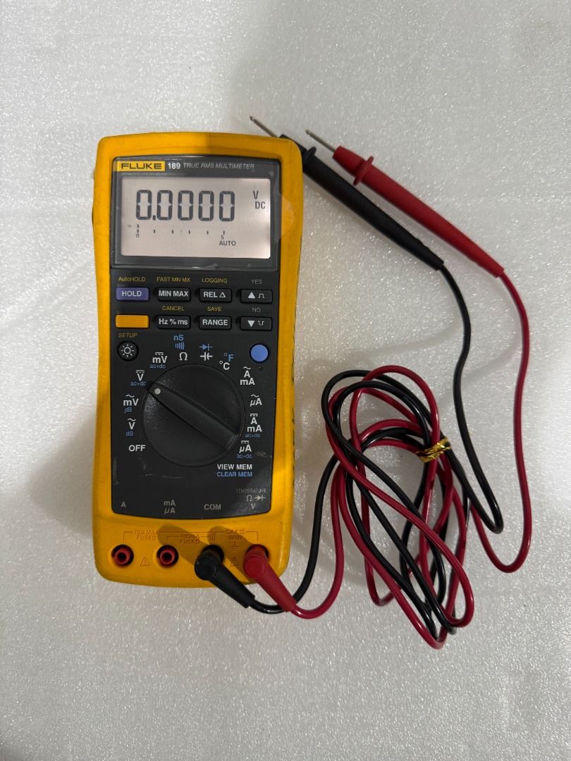 Fluke 189 True RMS Digital Multimeter with original test leads ...