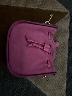 (Category: ) located in . Submitted by preloved_coll (Listing ID 1371012478, Image 1). Description: .