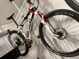 (Category: ) located in . Submitted by cheapcheaponlyla (Listing ID 1371121863, Image 1). Description: .