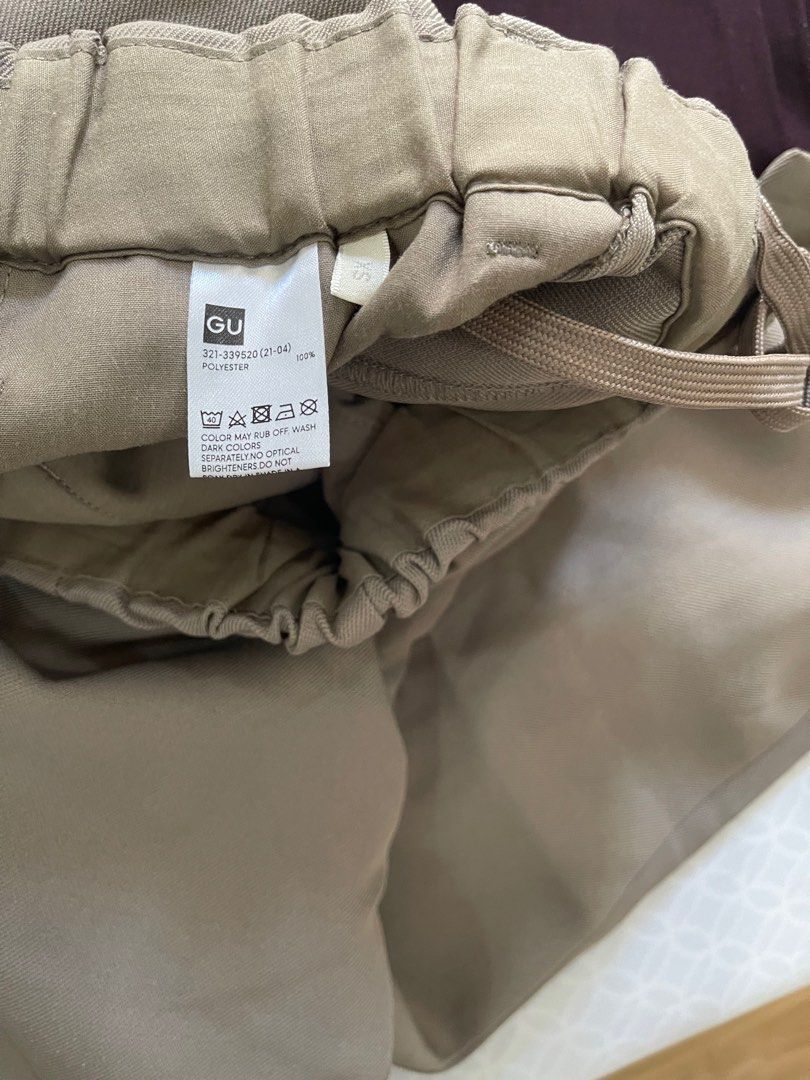 GU balloon pants (Category: Trousers) located in Taguig. Submitted by wildbiteph (Listing ID 1370989629, Image 2). Description: .