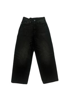 (Category: ) located in . Submitted by reluvstore (Listing ID 1371089466, Image 1). Description: .