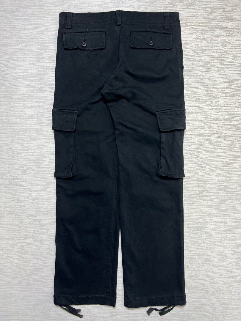 Issey Miyake White Label - Stretchable Cargo Pants (Category: Luxury Apparel) located in Manila. Submitted by greatergoodph (Listing ID 1371020112, Image 2). Description: Want to Sell: Issey Miyake White Label - Stretchable Cargo Pants Tagged Size: 2, fits 28 Gently Used Good Condition *Sign of Use(Very minor fading. Washable dirts. Lints.) Measurements in Inches(Laid Flat): Waist: 14” Front Rise: 9” Hip: 15.5” Thigh: 10” Length: 34.5” Knee: 7.5”