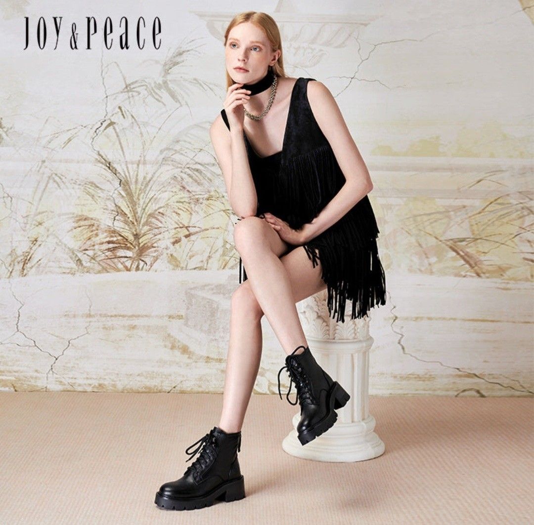 Joy & Peace HK Combat Boots (Category: Boots) located in Makati City. Submitted by corglee (Listing ID 1371162496, Image 2). Description: Brand New Combat Boots Joy & Peace HK Purchased in HK Black Size 235 = 7.5 P1,500 IG: LuxeManilaHub loc: Ayala Alabang.