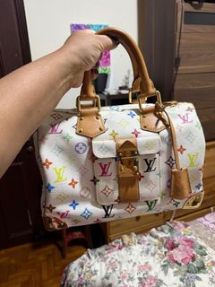 (Category: ) located in . Submitted by santhi.steven (Listing ID 1371112002, Image 1). Description: .