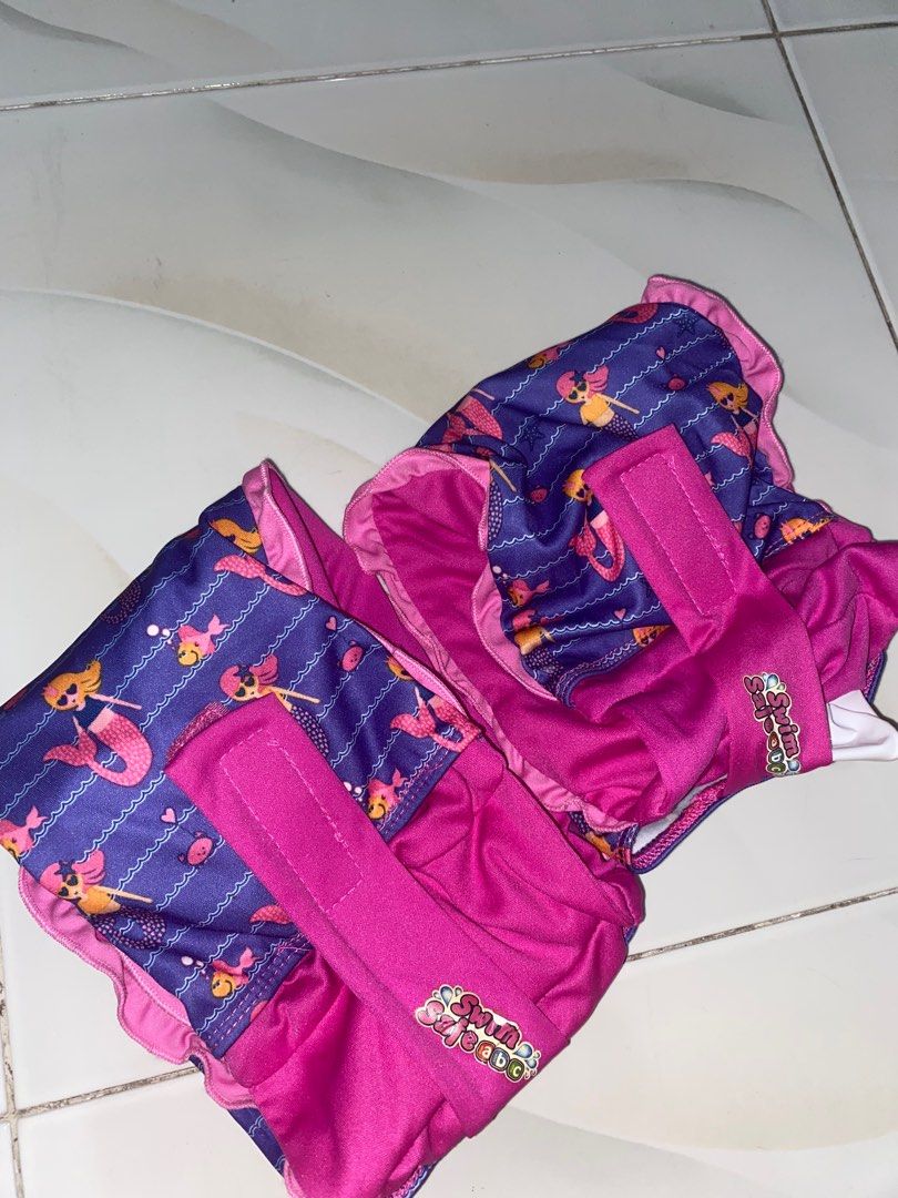 Mermaid Design Floaters/Floaties (Category: Bathtub & Bath Accessories) located in Quezon City. Submitted by ziaianana (Listing ID 1371124849, Image 2). Description: Can Negotiate on price Details: Branded (Can see 3rd picture) Can dm me for more info .