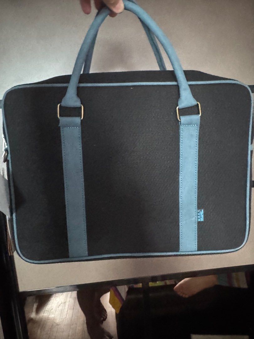 Mrkt laptop bag