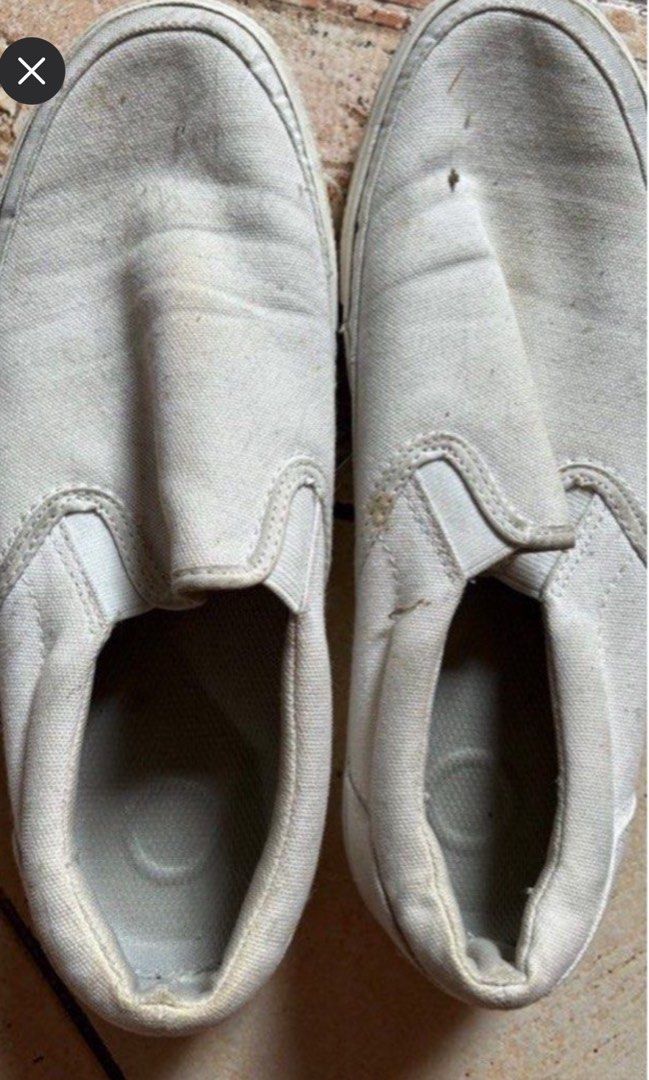 Muji White Slip On Shoes Sepatu Putih Size 37