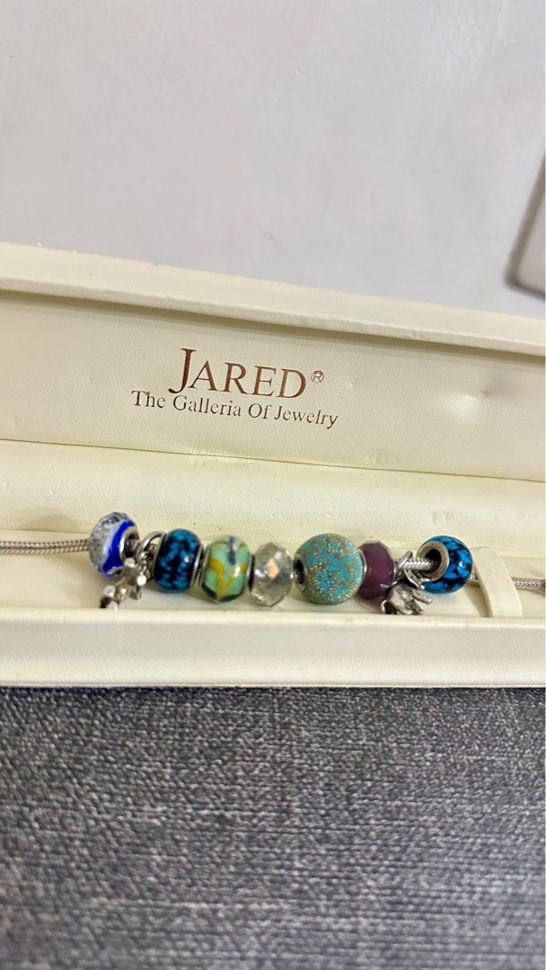 Pandora Bracelet with FREE CHARMS (Category: Bracelets) located in Quezon City. Submitted by emegurl (Listing ID 1371068220, Image 2). Description: .