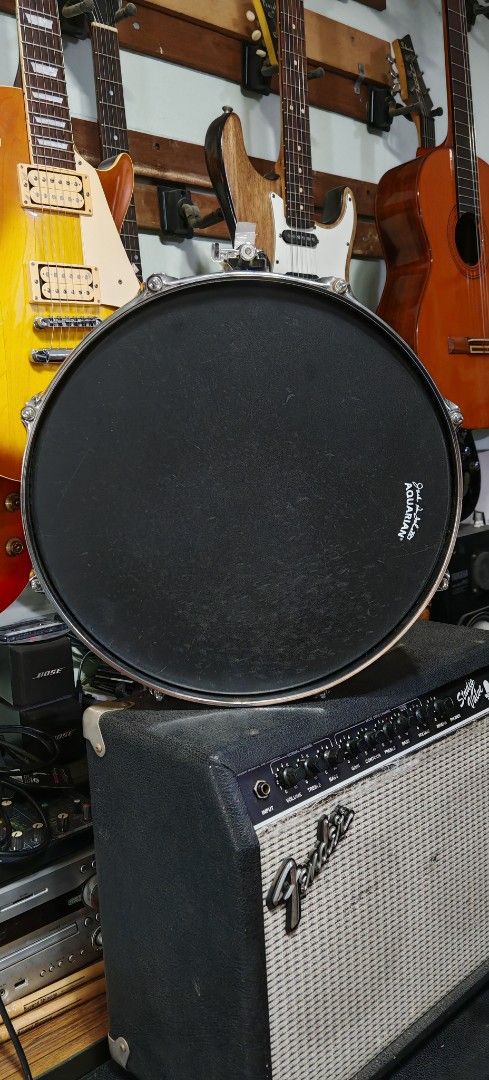 Pearl snare drum (Category: Musical Instruments) located in Paranaque City. Submitted by yourhonorvoy (Listing ID 1371134716, Image 3). Description: Pearl snare drum Tanggal Lang Yung decal.