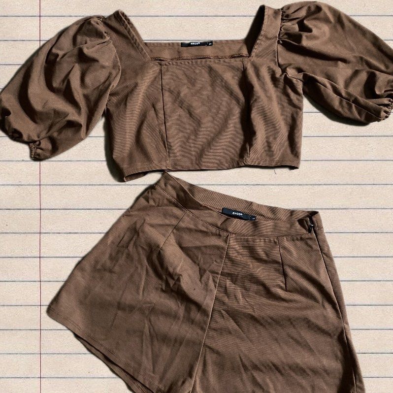 preloved brown top and short set coordinates 🤎 (Category: Sets or Coordinates) located in Quezon City. Submitted by miraeoo (Listing ID 1371060105, Image 1). Description: Only worn for a few times, still good as new! kindly message me for questions^^.