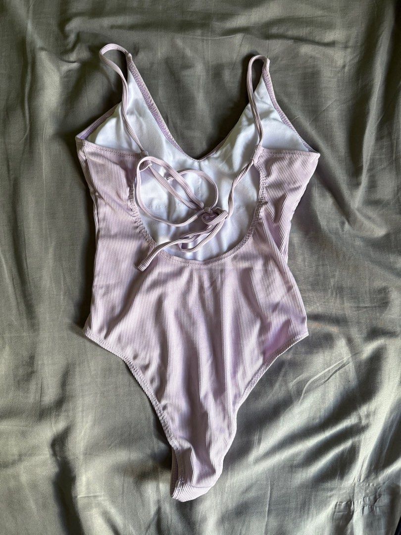 Purple One Piece Bikini (Category: Bikinis & Swimsuits) located in Quezon City. Submitted by pamnly (Listing ID 1371108362, Image 2). Description: Purple Bikini One Piece Fits small Used once Php 250.