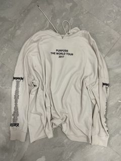 (Category: ) located in . Submitted by pan.thrifstore (Listing ID 1371156751, Image 1). Description: .