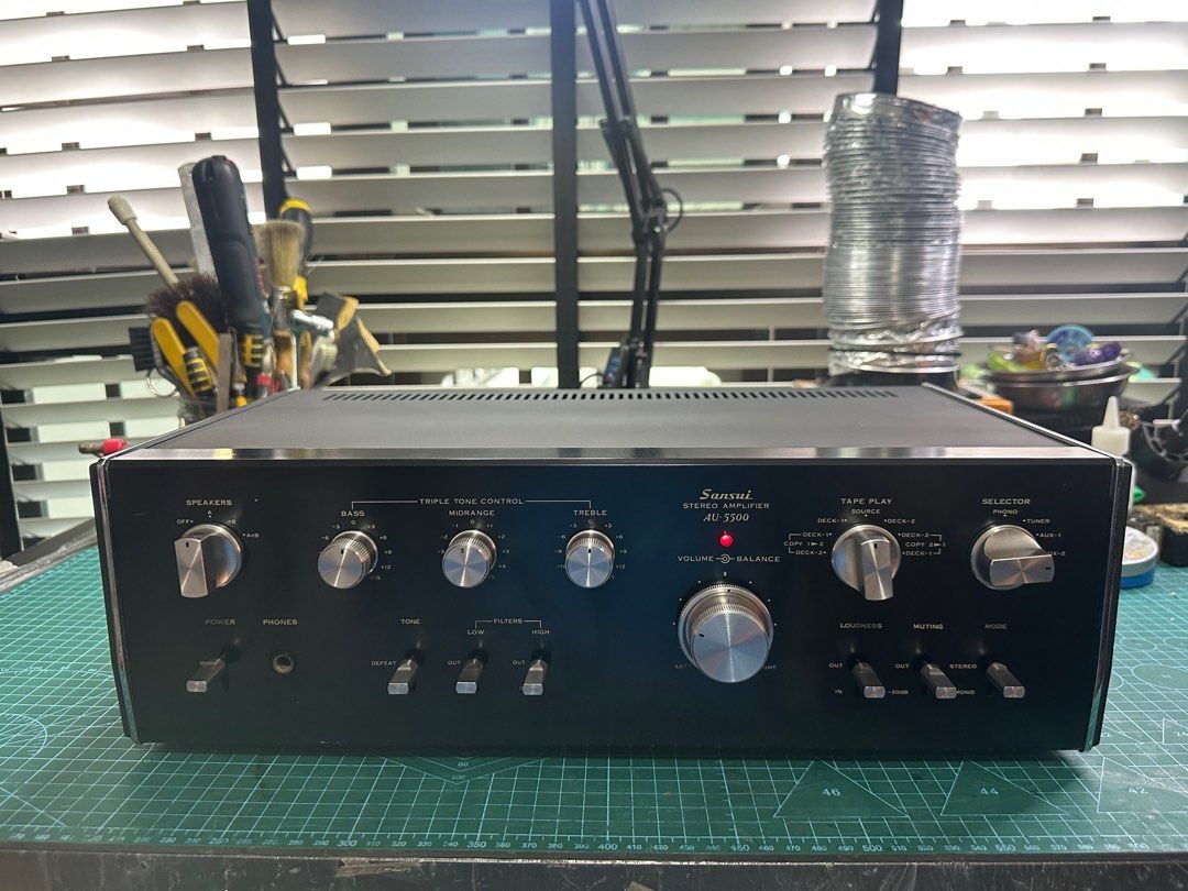 Sansui AU-5500 (Fully Recapped) (Category: Soundbars, Speakers & Amplifiers) located in Singapore. Submitted by proberman22 (Listing ID 1371019970, Image 1). Description: Sansui AU-5500 Specifications General • Type: Solid-state integrated amplifier • Manufactured: Around 1975 • Country of origin: Japan Power Output • Continuous Power Output: • 30 watts per channel @ 8 ohms (both channels driven, 20Hz – 20kHz) • 35 watts per channel @ 4 ohms • To