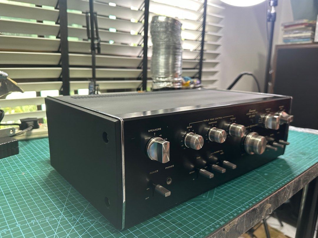 Sansui AU-5500 (Fully Recapped) (Category: Soundbars, Speakers & Amplifiers) located in Singapore. Submitted by proberman22 (Listing ID 1371019970, Image 2). Description: Sansui AU-5500 Specifications General • Type: Solid-state integrated amplifier • Manufactured: Around 1975 • Country of origin: Japan Power Output • Continuous Power Output: • 30 watts per channel @ 8 ohms (both channels driven, 20Hz – 20kHz) • 35 watts per channel @ 4 ohms • To