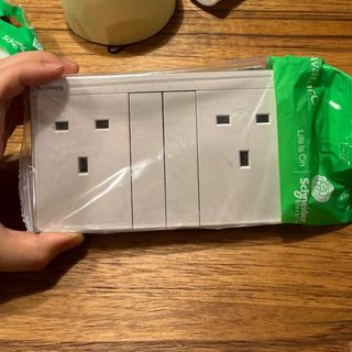 (Category: ) located in . Submitted by goeun.gonee (Listing ID 1371118750, Image 1). Description: .