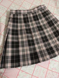(Category: ) located in . Submitted by emmiecorner (Listing ID 1371148392, Image 1). Description: .